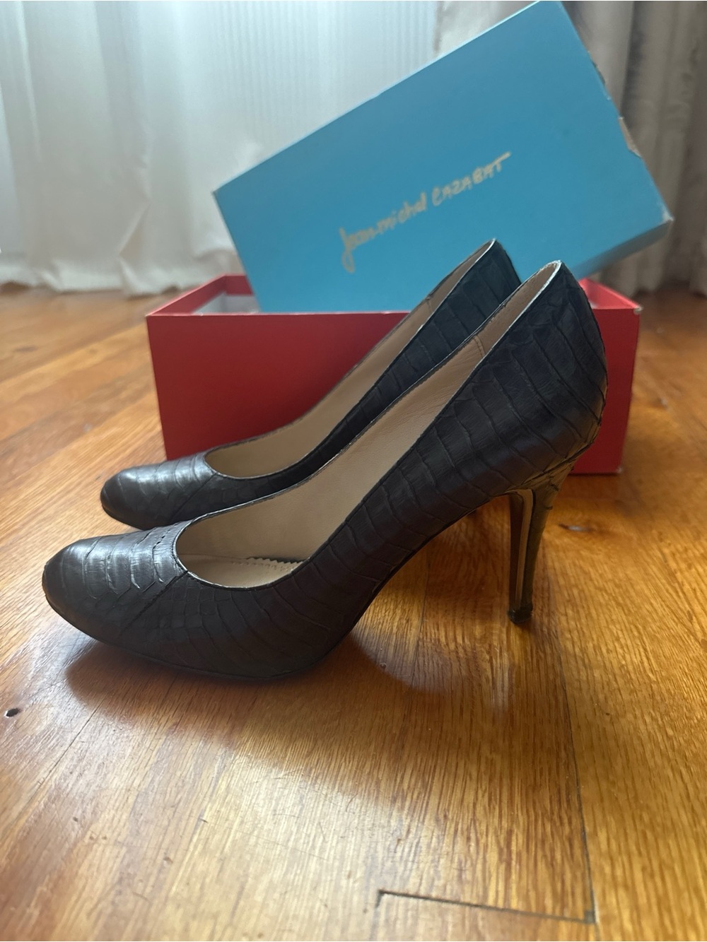 Jean-Michel Cazabat Dark Grey Snakeskin Python Pumps Heels Size 38.5 / 8.5